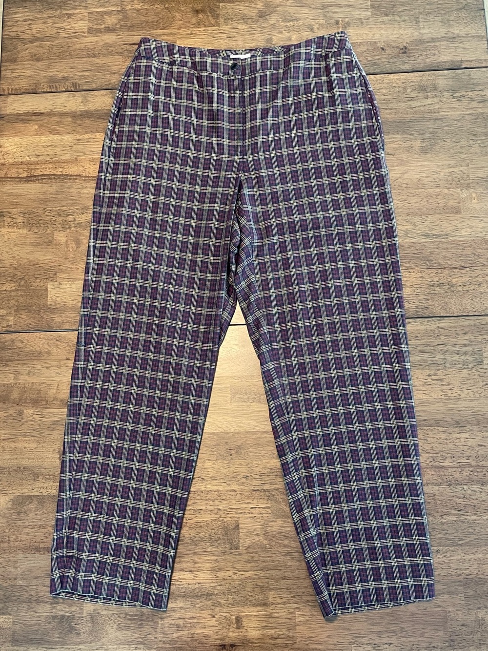 Lizgolf Women's Plaid Purple/Burgundy Chinos - Classic Tailored Fit size 10 NWT